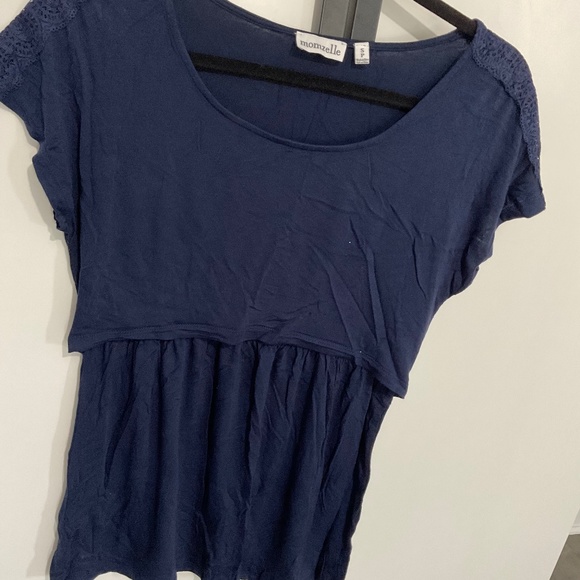 NWOT navy blue maternity/nursing top - Picture 1 of 7